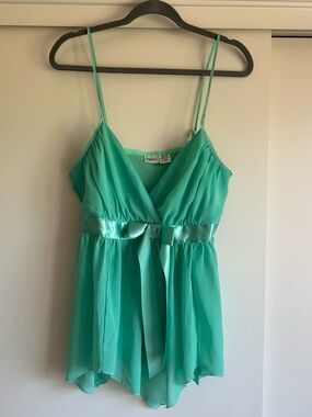 Frederick's of Hollywood Flowy Chiffon Babydoll with Satin Bow XL